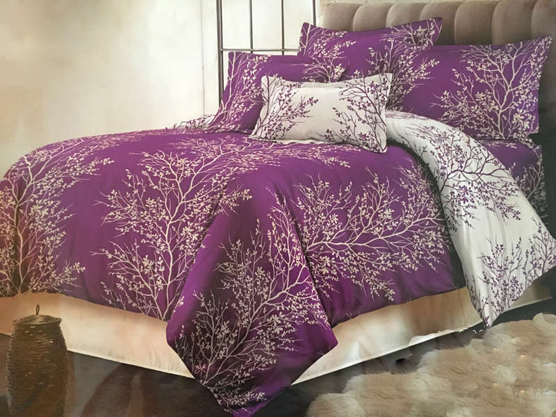 Reversible Queen 5pc Purple and Cream Comforter Set