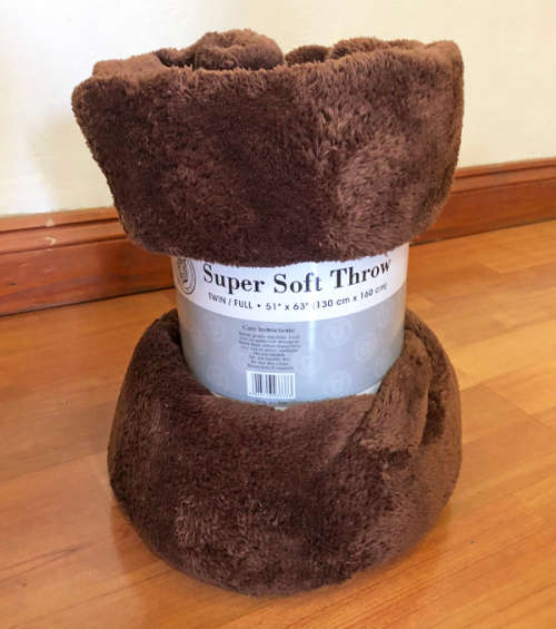 Twin/Full Size Cozy Super Soft Micro Fleece Throw Blanket: 100% Huggable(160x130cm)