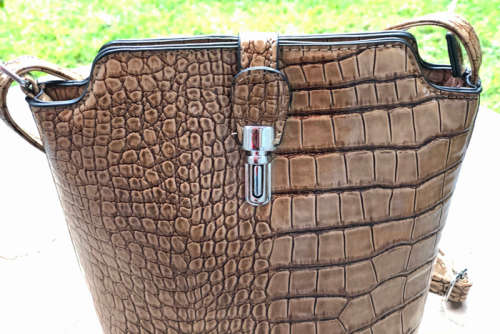 Croc Design Faux Leather Vinyl Material Fashion Cross Body Bag
