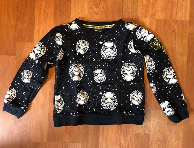 Star Wars Printed Full Sleeve Black Jumper 100% Cotton- For 4-5 Years Boys(USED)