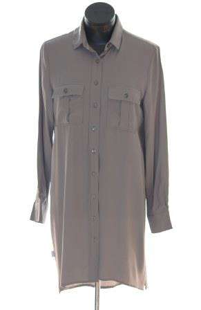"URBAN" Longer Length Shirt - Size: Small