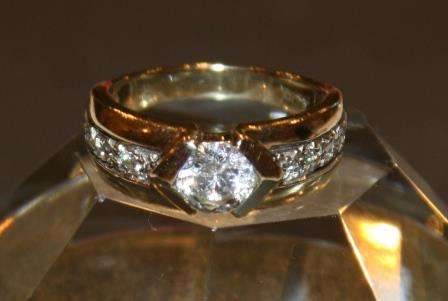 9ct Yellow Gold Dress Ring