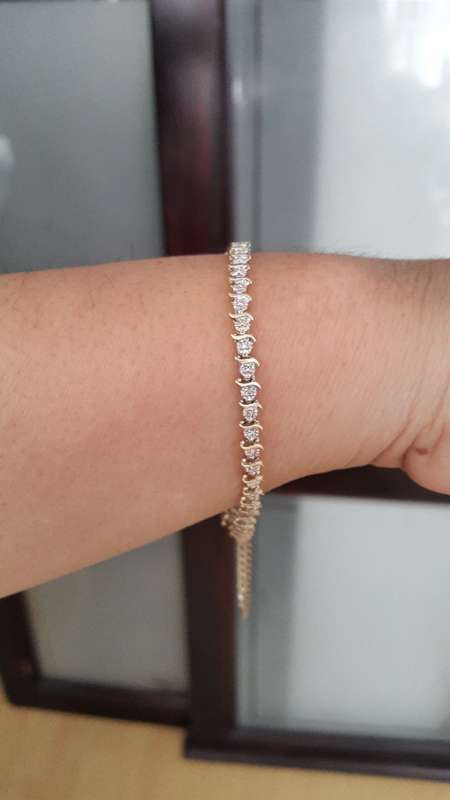 Vintage 10ct Solid Gold Diamond Tennis Bracelet