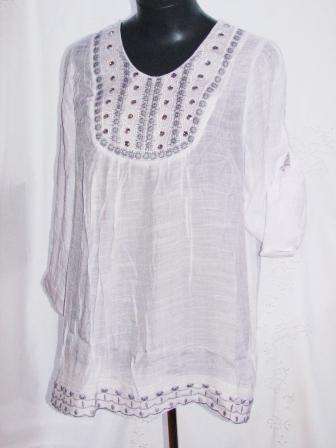 Embellished White Tunic - Size: 32/34