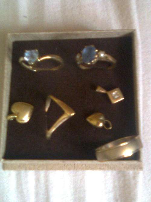 9ct gold jewellery