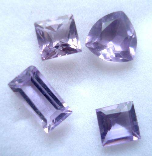 BEAUTIFUL AFRICAN AMETHYSTS - 4 DIFFERENT   3.15CT