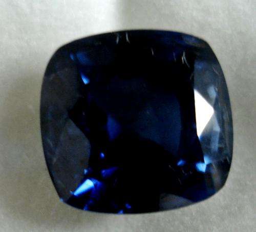 MAGNIFICENT SQUARE CUSHION BLUE SAPPHIRE - 6.21 CT