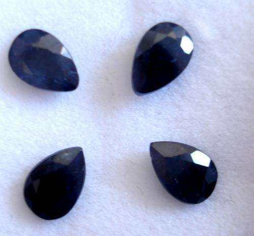 4 MIDNIGHT BLUE  SAPPHIRES   VIETNAM   2.47 CT