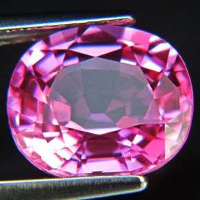 STUNNING HOT  PINK SAPPHIRE  OVAL  5.67 CT
