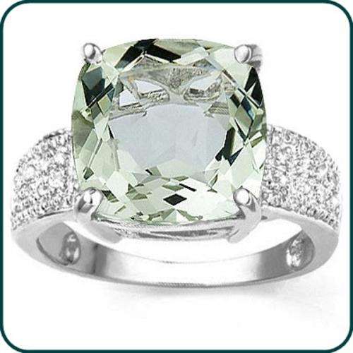 GORGEOUS .925 STERLING SILVER  WITH PLATINUM GREEN AMETHYST AND DIAMOND RING