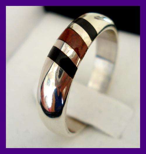 LOVELY SOLID STERLING SILVER 0.925 RING