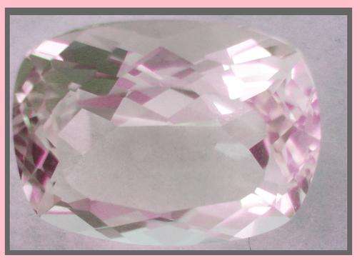 STUNNING SILVER POWDER PINK QUARTZ GEMSTONE  15 CT +