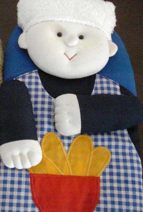 FUN  OVEN GLOVES