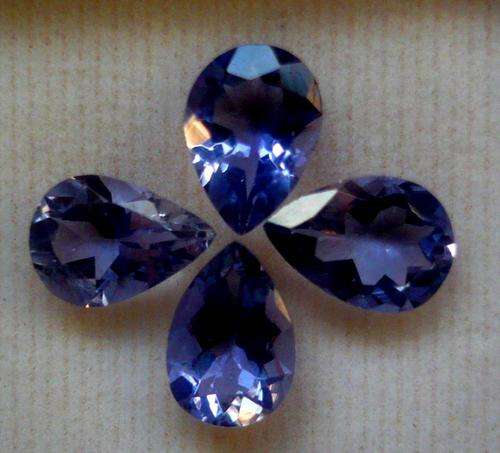 SET OF 4 NATURAL IOLITES!  2.000 CTS / STEEL PURPLE BLUE / PEAR CUT