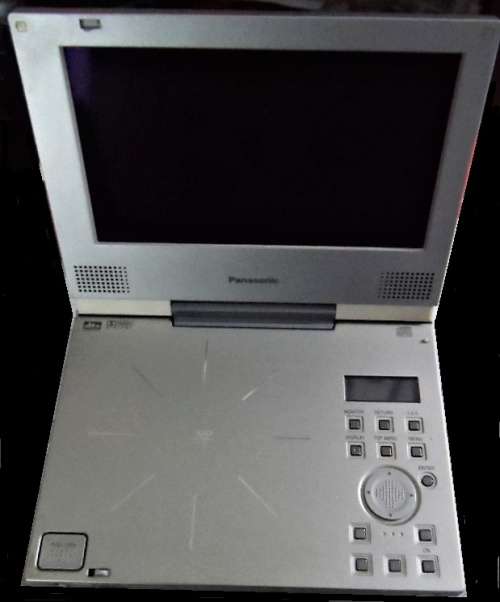 Portable DVD/Video CD/CD Plyer