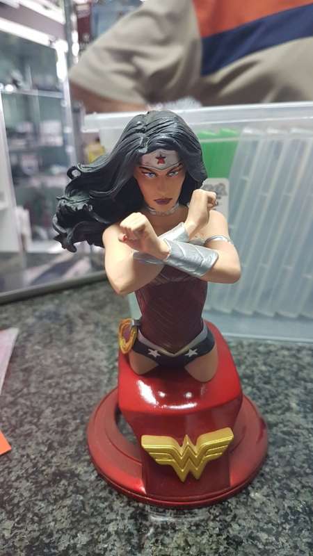 Wonder Woman Bust Statue