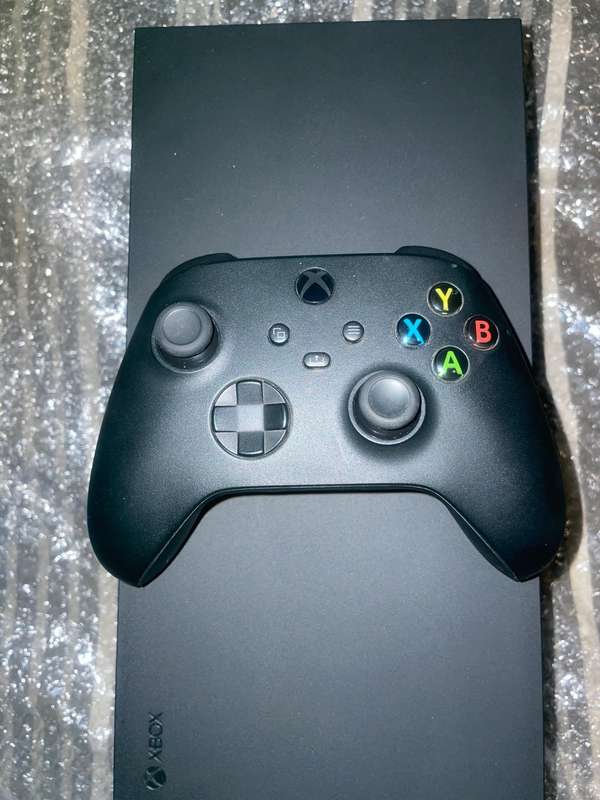 Xbox Series X 1TB console
