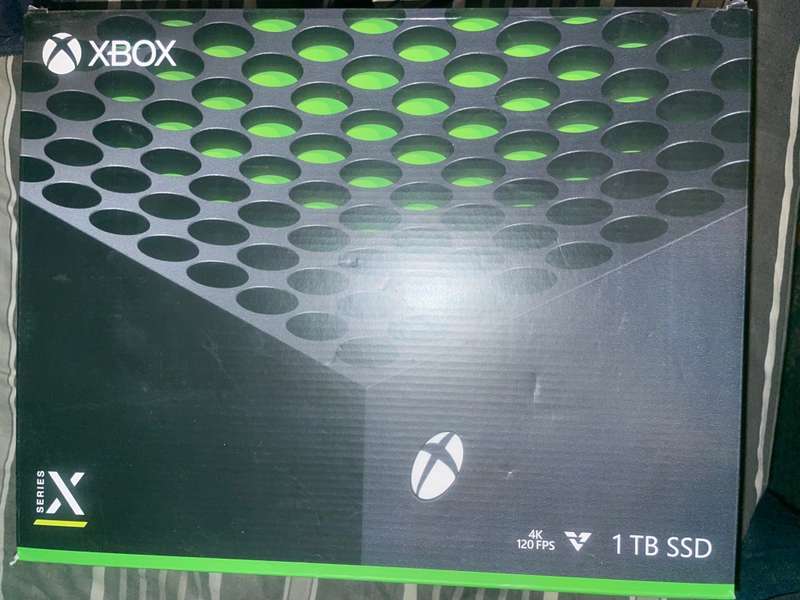 Xbox Series X 1TB console