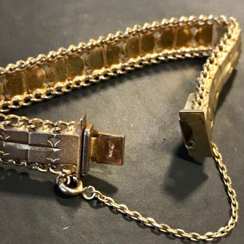 Vintage tennis bracelet signed MTL