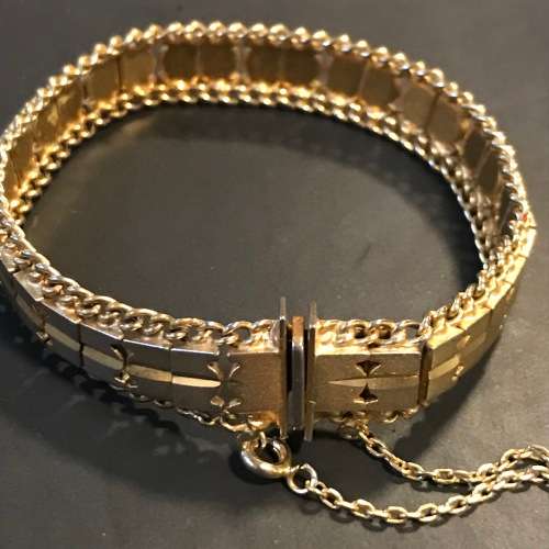 Vintage tennis bracelet signed MTL