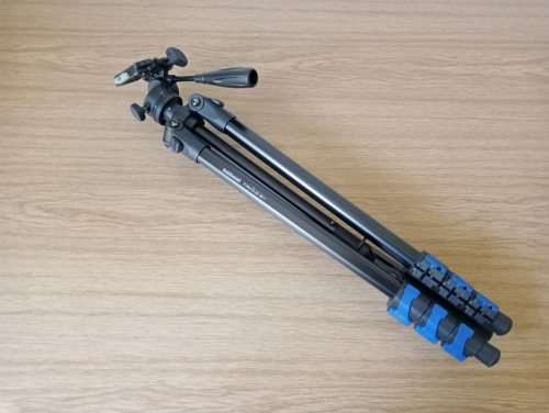 Hahnel triad 60 lite tripod