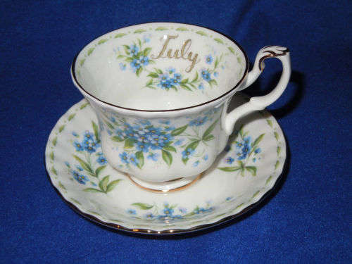 Royal Albert Flower of the Month - July - Miniature