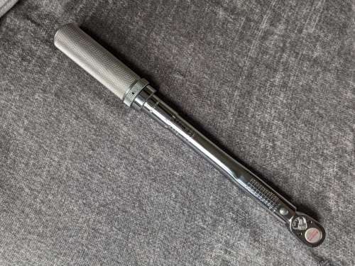 Snap-on 3/8` drive Torque Wrench QJR2100E 15 to 100 ft.lbs