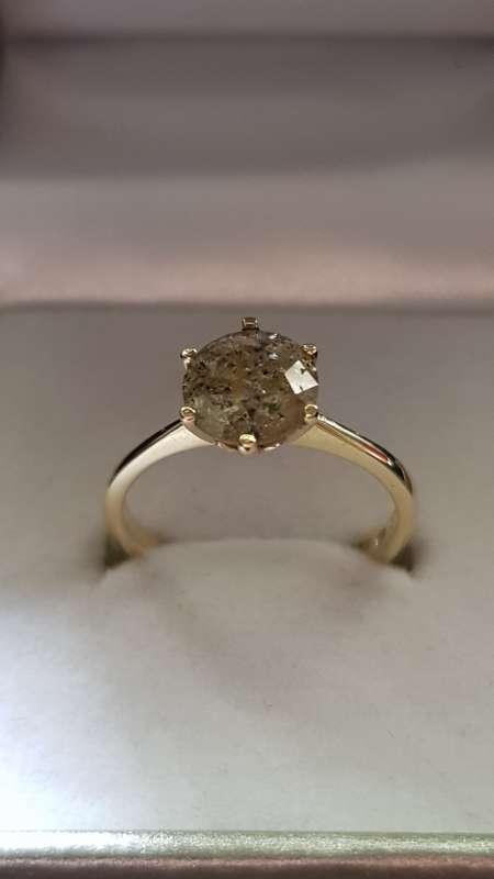 *Exquisite* 1.30ct Salt and Pepper Solitaire diamond ring ,14ct solid yellow gold