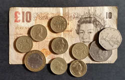 20 Pounds Sterling