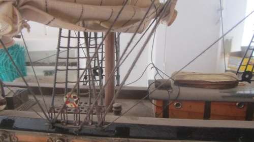 Vintage, collectable, large "Fragata Espanola Ano 1780" model ship for restoration