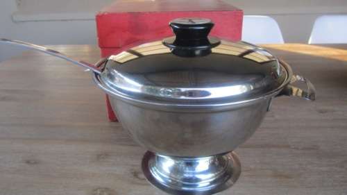 Hendler's Pointerware Soup Tureen & Ladle