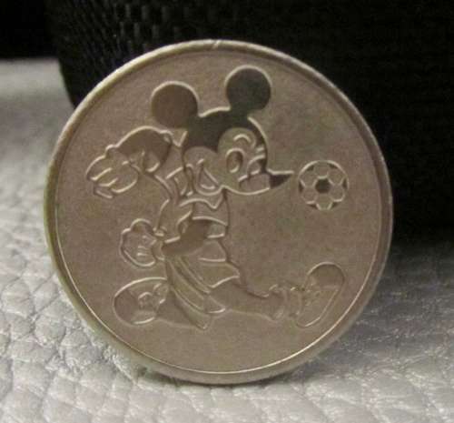 SA World Cup 2010 - AMUSEMENT TOKEN - Mickey Mouse - No Cash Value