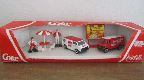 Coca Cola, Coke Brand Toy Vehicles - CH - 2 Van Set
