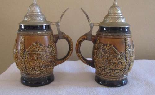 Set of 2 Porcelain German Beer Steins with Lid