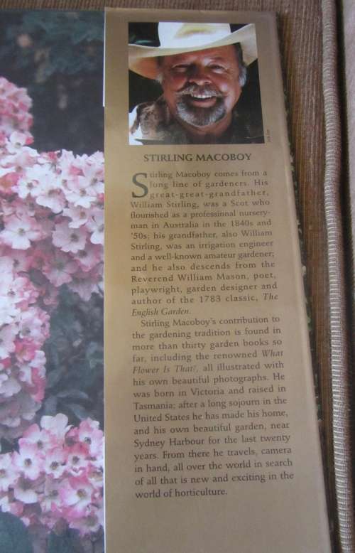 The World of Roses - Stirling Macoboy