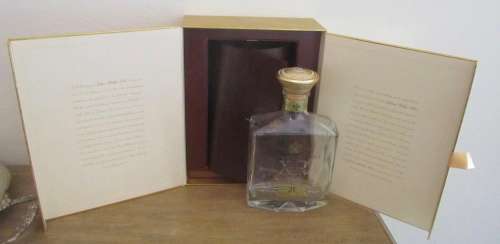 Johnnie Walker XR 21 Year Old - Empty Bottle and Box
