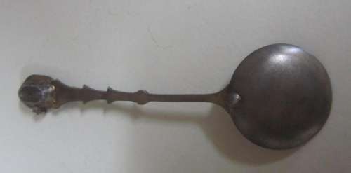 Small Collectable Tea Spoon - Egypt with Tiny Figurine