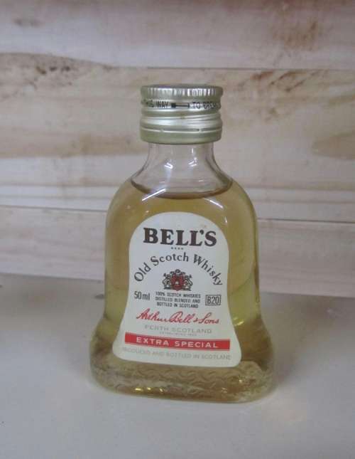 Miniature Whisky / Gin Bottles