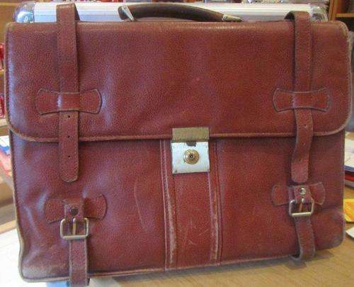 Soft Leather Briefcase / Document Case - pre-owned