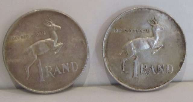 2 x 1966 R1 coins - English & Afrikaans