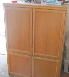 Oak TV Cabinet, retractable doors, separate storage cupboard