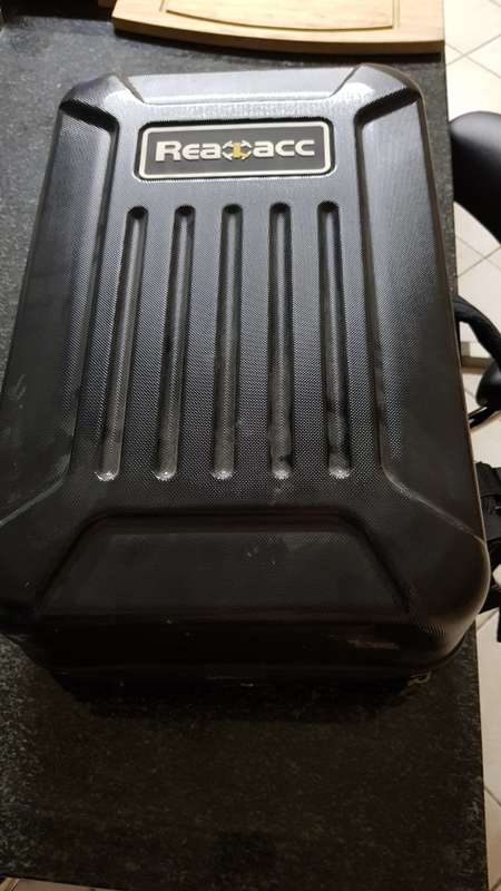 HUBSAN 501S QUADCOPTER. NEW. HD RECORDING. FPV FLIGHT. INCLUDES HARDSHELL CARRY CASE