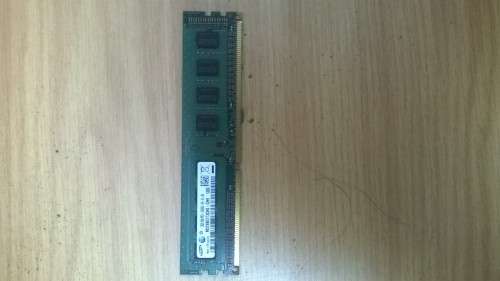Samsung 2GB DDR2 PC3-10600u Memory