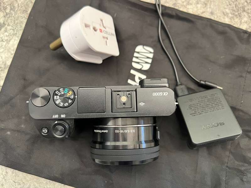 Sony A6000 Mirrorless Camera 24.3 MP - Excellent Condition