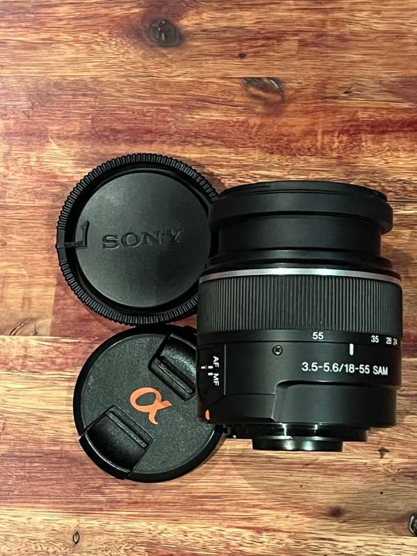 Sony DT 18-55mm F3.5-5.6 SAM A-Mount Lens Model SAL1855 N50