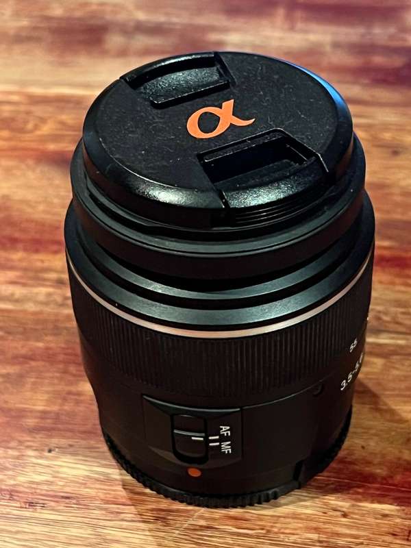 Sony DT 18-55mm F3.5-5.6 SAM A-Mount Lens Model SAL1855 N50