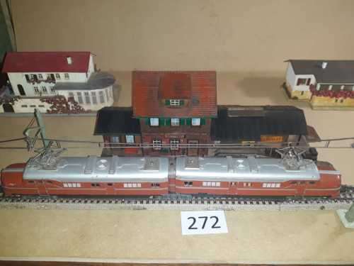 Marklin DL 800 - Double Locomotive - Bo,Bo,BO - All Metal - "HO"