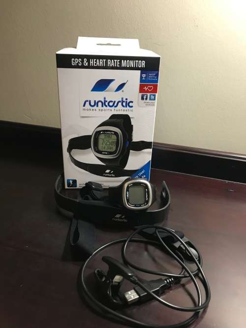 Runtastic GPS running watch