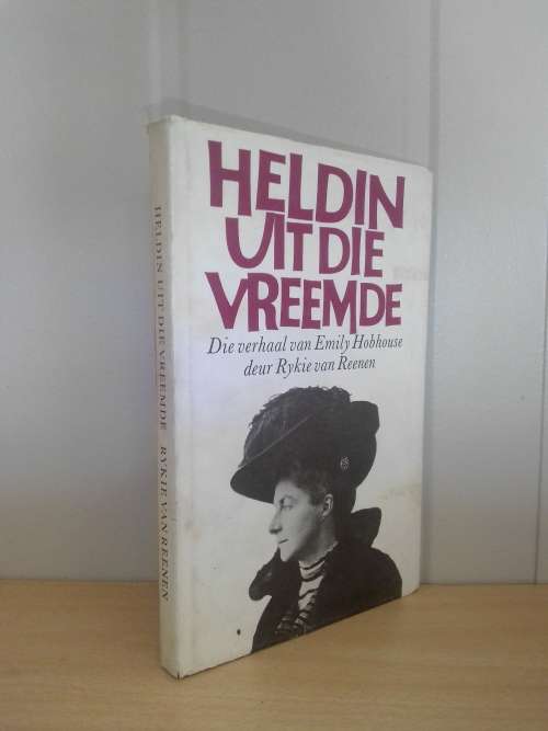 Heldin Uit Die Vreemde