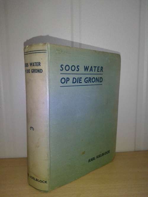 Soos Water Op Die Grond